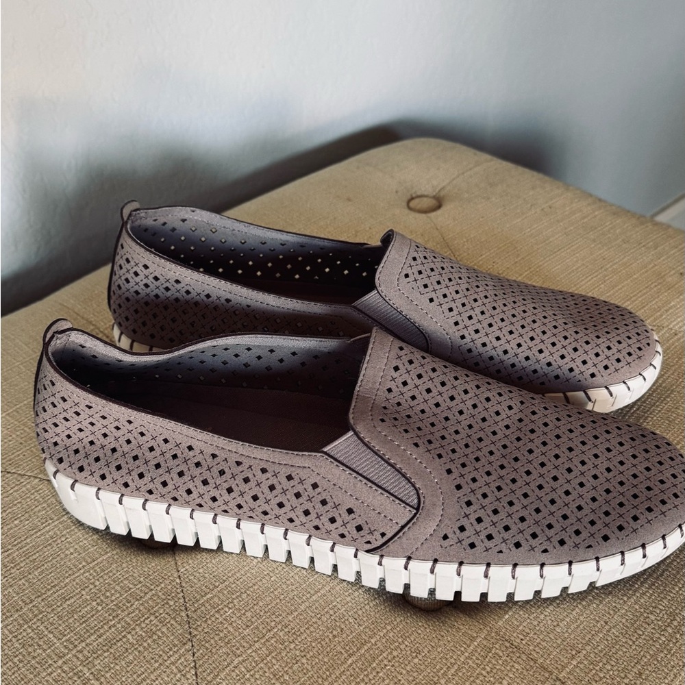 Skechers Memory Foam Slip-On Perforated Loafers in Lavender with White Sole